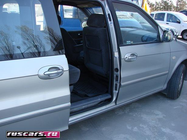 Kia Carnival 2003 г.в.